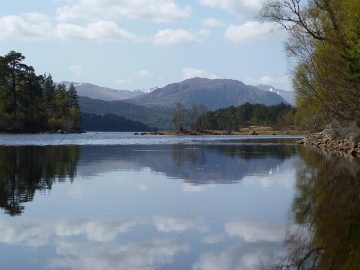 Вилла Caledonian Glamping Cannich Экстерьер фото